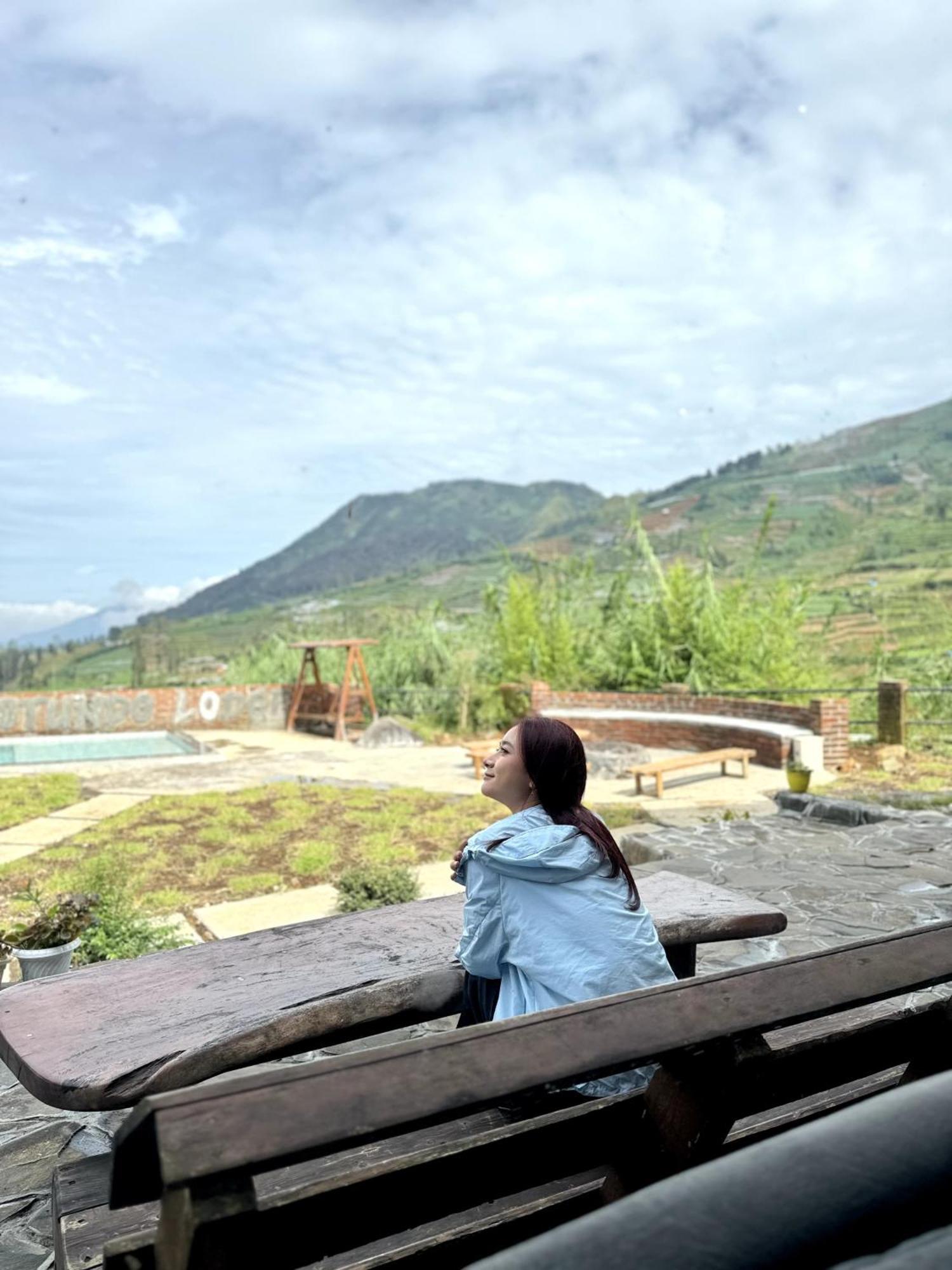 Jolotundo Lodge Banjarnegara Extérieur photo